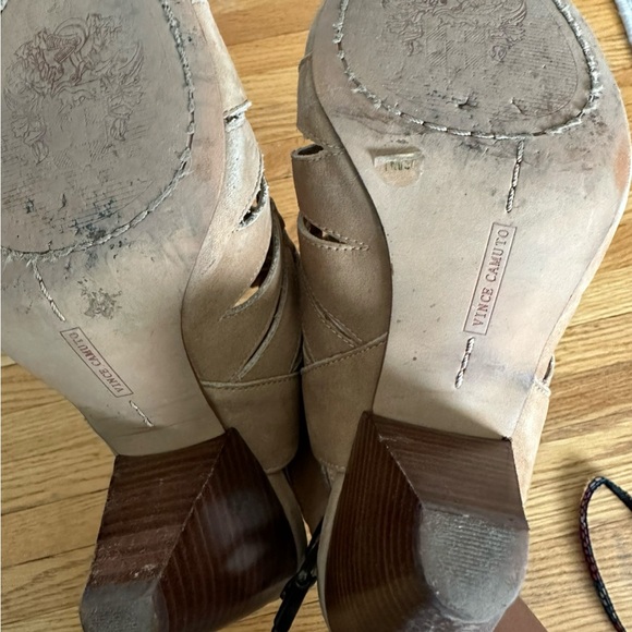 Vince Camuto Elika Sandal - Picture 5 of 5